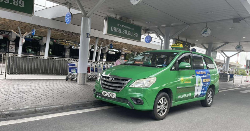 Mai Linh Taxi (Green Taxis)