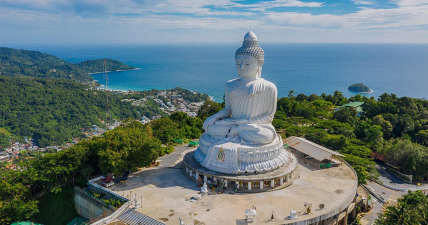 Explore Great Buddha in Phuket, Thailand