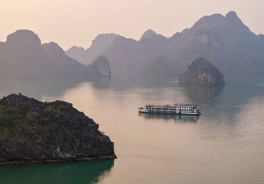 Indochine Grand Cruise 3 Days 2 Nights