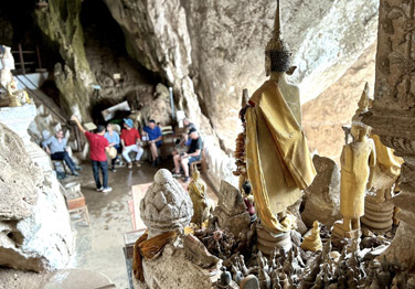 Heritage Line Anouvong Cruise 4 Days 3 Nights (Upstream)