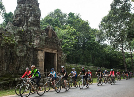 bike to the Rolous Group complex