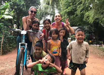 visit Phnom Sampov