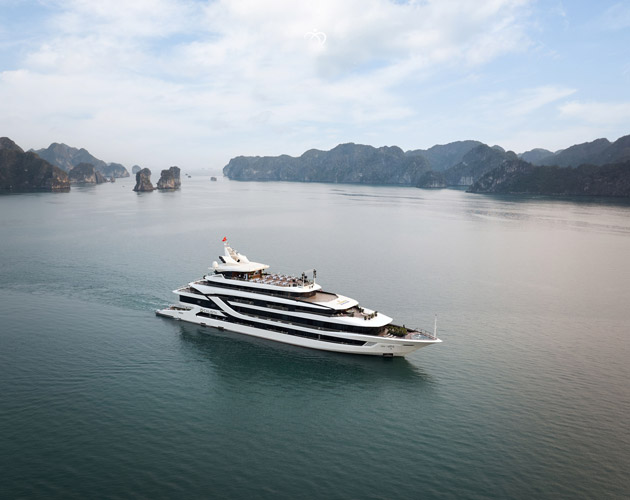Explore Hidden Gems of Halong Bay on Calista Cruise