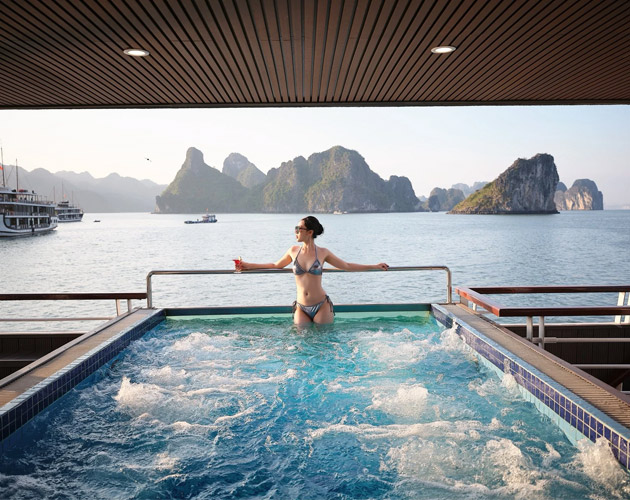 Explore Halong Bay on Diamond Cruise