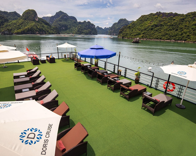 Discover Halong Bay on Doris Cruise
