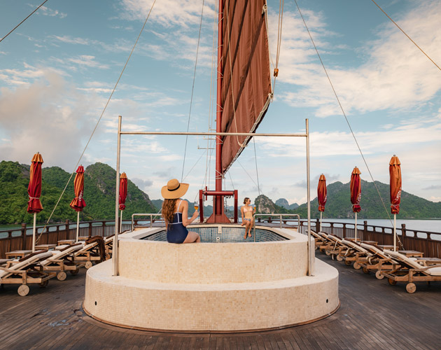 Discover Lan Ha Bay on Heritage Ginger Cruise