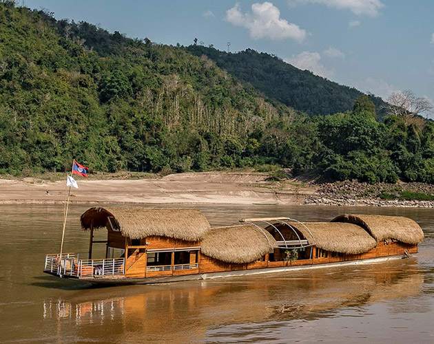 Gypsy Cruise in Laos River