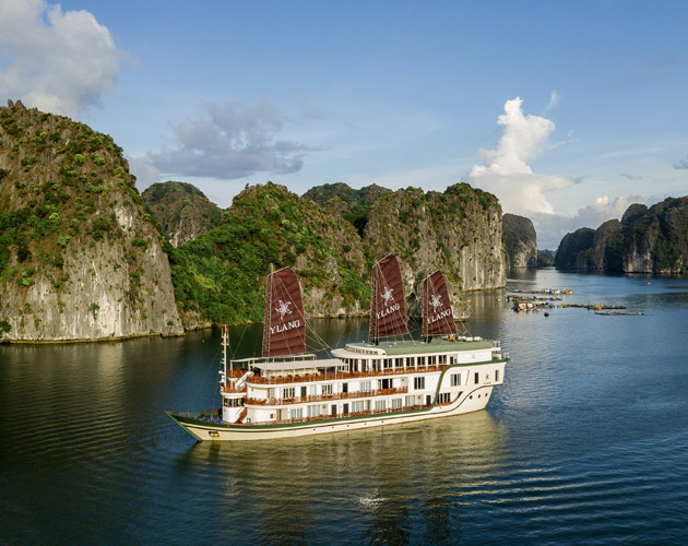 Discover Lan Ha Bay on Heritage Line Ylang Cruise