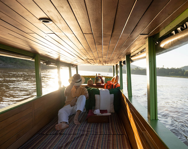 Nomad Cruise on the Laos River