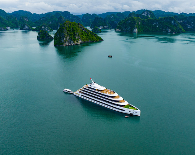 Unique Sea Stars Cruise for an unforgettable Halong Bay