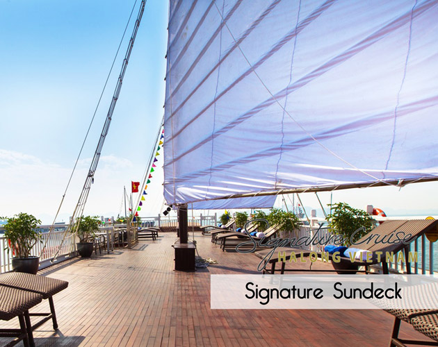 Explore Halong Bay on Signature Royal Cruise
