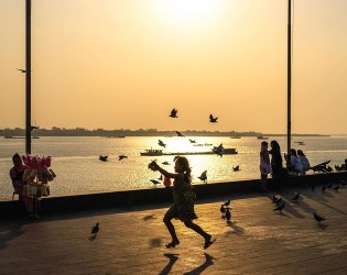 Explore Phnom Penh and Surroundings
