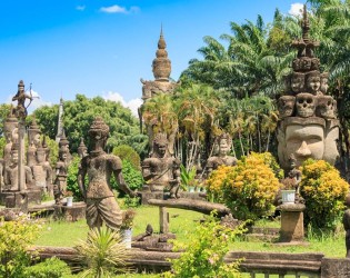 Explore the Best of Vientiane
