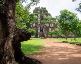 Immerse in the Cambodia